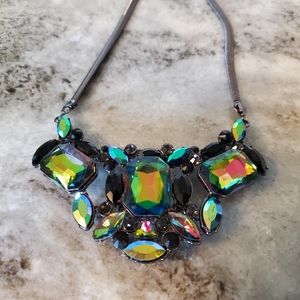 Guess costume/statement/cocktail necklace